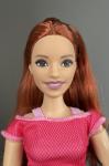 Mattel - Barbie - Made to Move - Yoga - Curvy (Orange Pants) - Doll